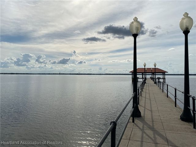 2006 Lakeview Drive, Sebring, FL 33870