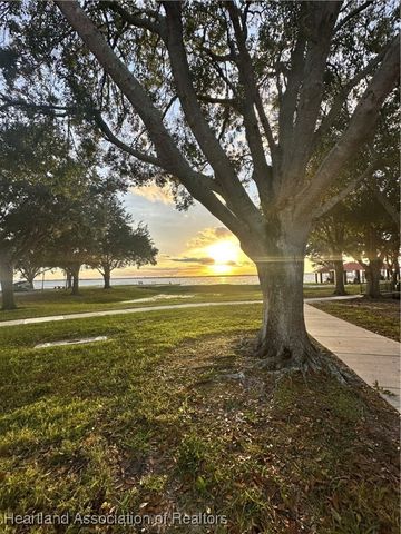 2006 Lakeview Drive, Sebring, FL 33870