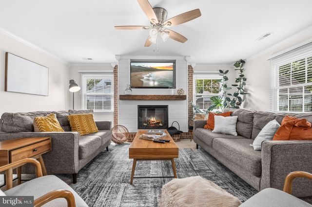 3120 TRINITY DR, Bowie, MD 20715