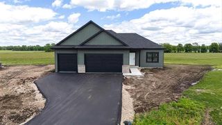 1960 Sequoia Drive, Janesville, WI 53545