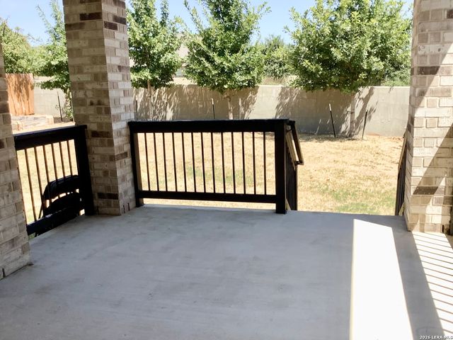 1620 Buckner Pl, San Antonio, TX 78253