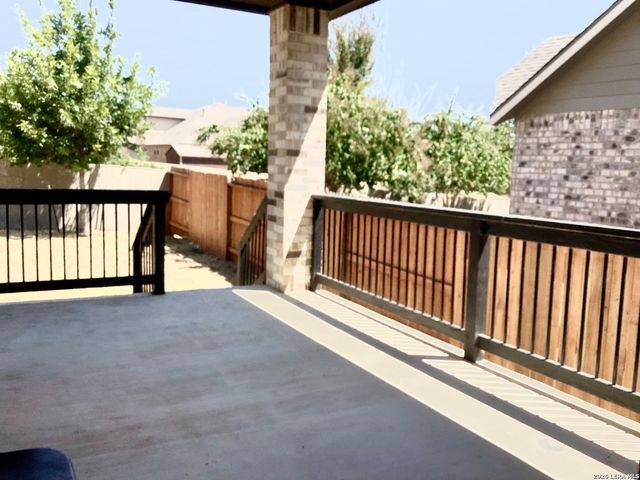 1620 Buckner Pl, San Antonio, TX 78253