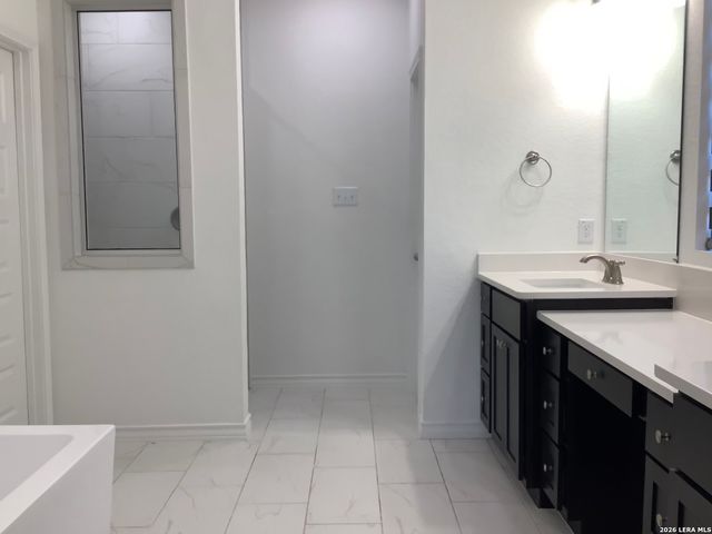 1620 Buckner Pl, San Antonio, TX 78253
