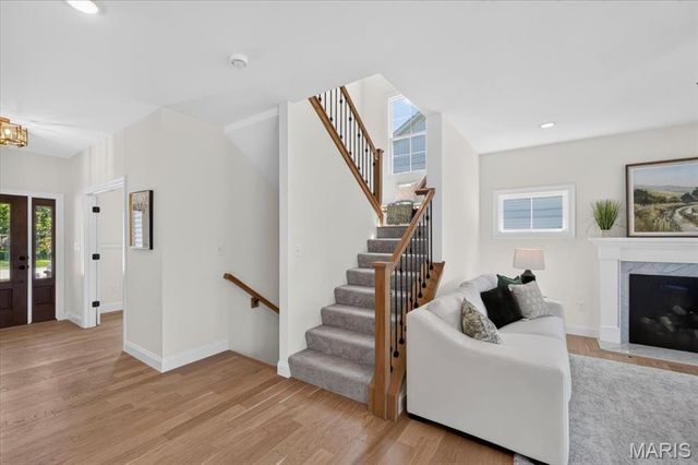 923 Poinsetta Lane, Kirkwood, MO 63122