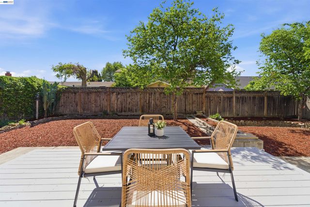 402 Avenida Arboles, San Jose, CA 95123