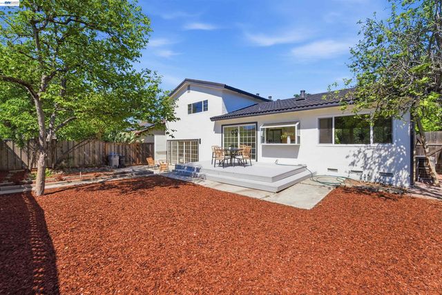 402 Avenida Arboles, San Jose, CA 95123