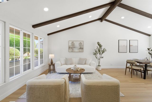 402 Avenida Arboles, San Jose, CA 95123