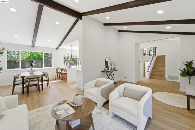 402 Avenida Arboles, San Jose, CA 95123