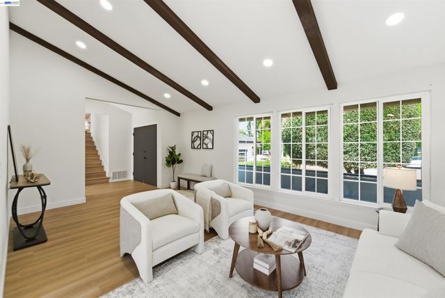 402 Avenida Arboles, San Jose, CA 95123