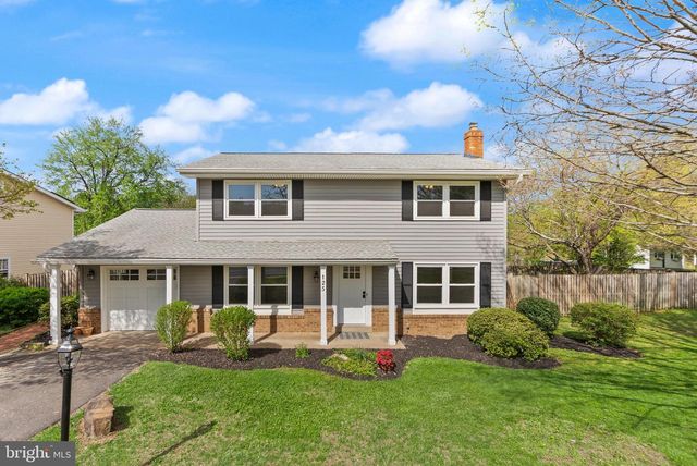 125 N LINCOLN AVE, Sterling, VA 20164