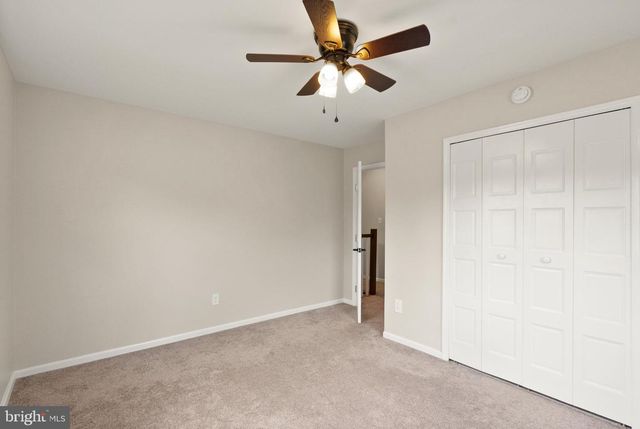 125 N LINCOLN AVE, Sterling, VA 20164