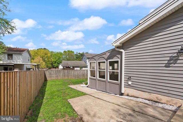 125 N LINCOLN AVE, Sterling, VA 20164