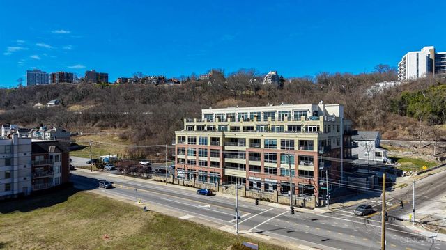 2260 Riverside Drive, Cincinnati, OH 45202