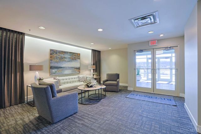2260 Riverside Drive, Cincinnati, OH 45202
