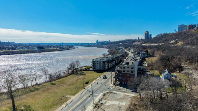 2260 Riverside Drive, Cincinnati, OH 45202