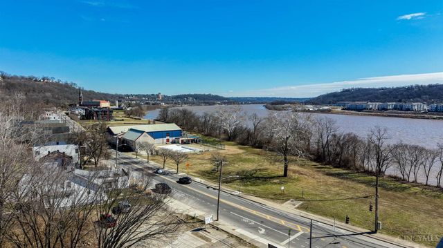 2260 Riverside Drive, Cincinnati, OH 45202