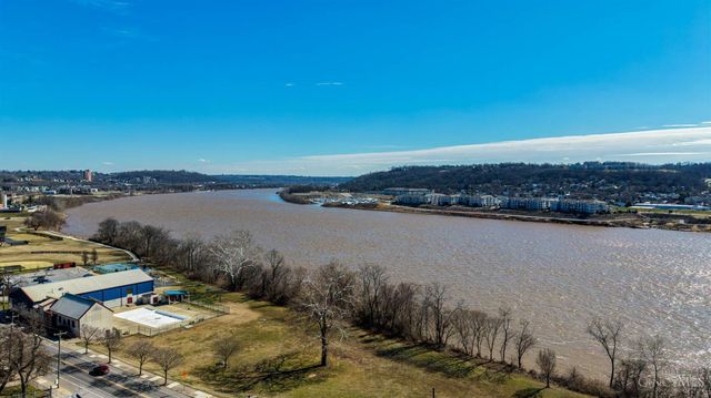 2260 Riverside Drive, Cincinnati, OH 45202