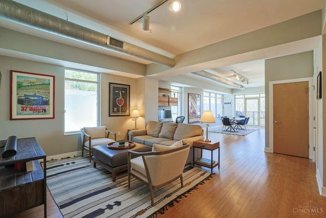 2260 Riverside Drive, Cincinnati, OH 45202