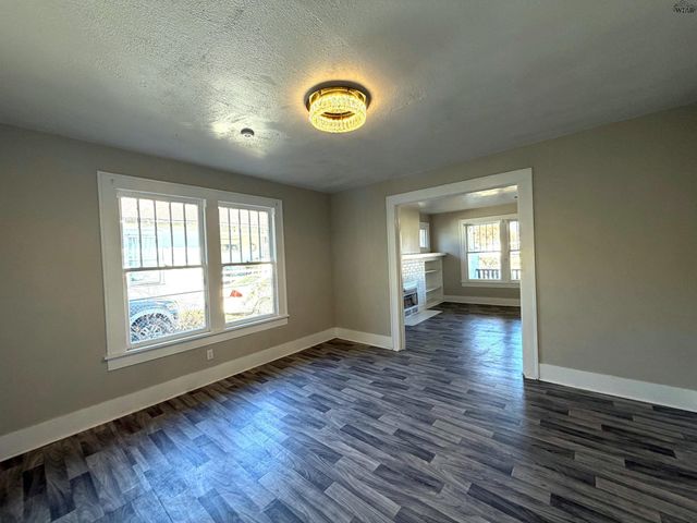 1901 LUCILE AVENUE, Wichita Falls, TX 76308