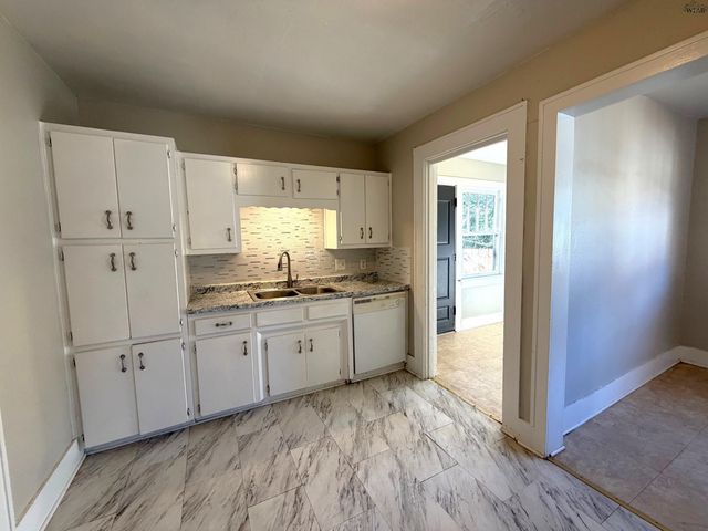 1901 LUCILE AVENUE, Wichita Falls, TX 76308