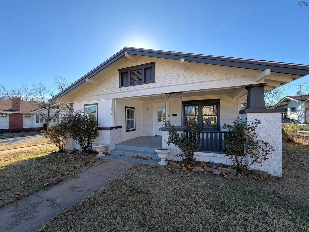 1901 LUCILE AVENUE, Wichita Falls, TX 76308