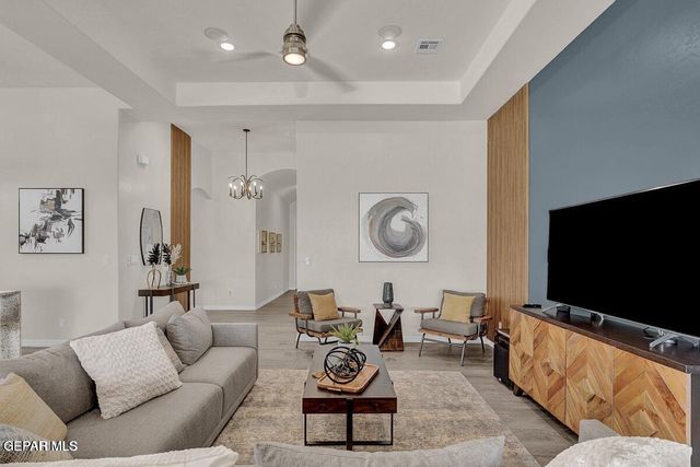 422 Masoud Court, El Paso, TX 79932