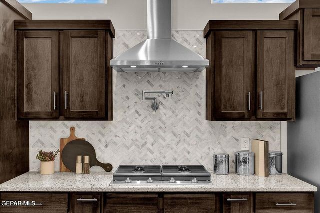 422 Masoud Court, El Paso, TX 79932