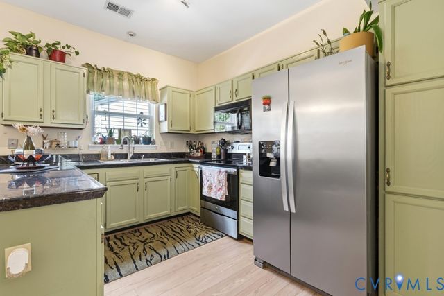 2944 Queensland Dr, Henrico, VA 23294