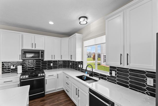 6452 Scarlett Lane, Dublin, OH 43016