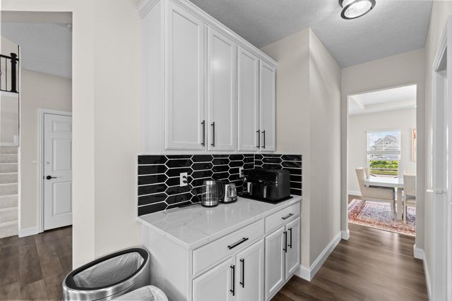 6452 Scarlett Lane, Dublin, OH 43016