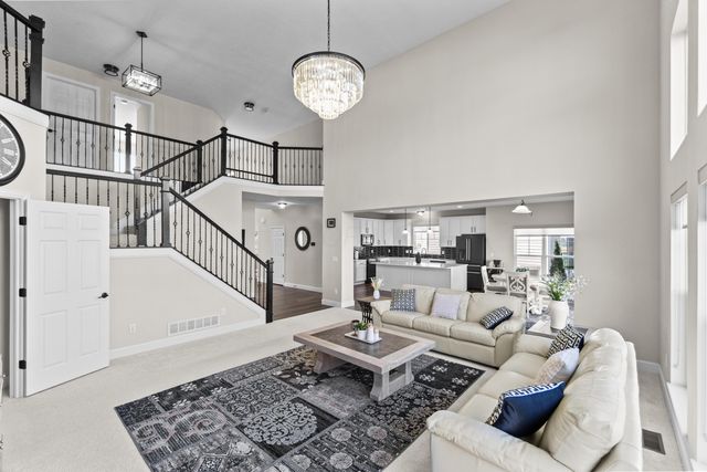 6452 Scarlett Lane, Dublin, OH 43016