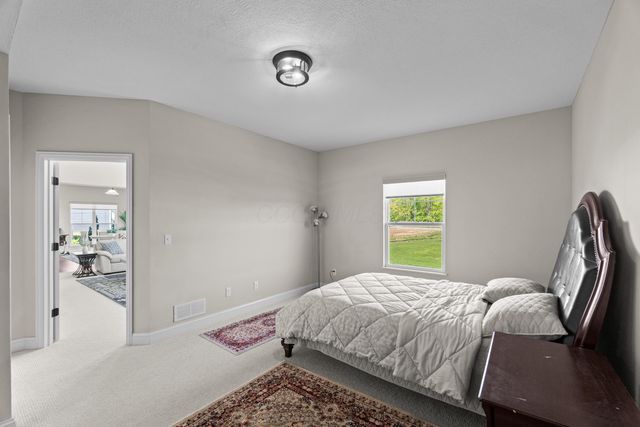 6452 Scarlett Lane, Dublin, OH 43016