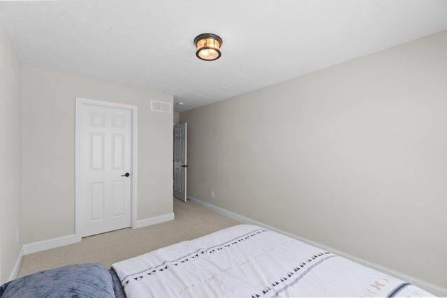 6452 Scarlett Lane, Dublin, OH 43016