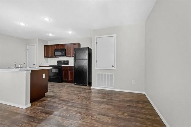 246 & 248 E Anabranch Court, Farmington, AR 72730