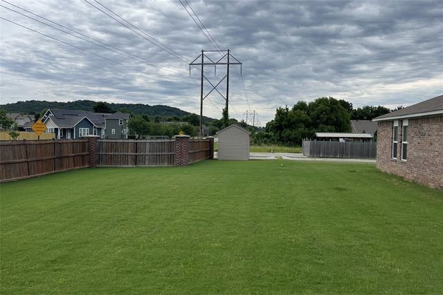246 & 248 E Anabranch Court, Farmington, AR 72730