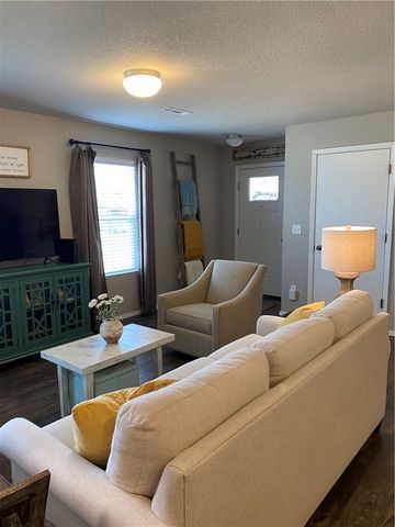 246 & 248 E Anabranch Court, Farmington, AR 72730