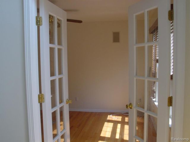 4446 Sherwood Circle, Canton, MI 48188