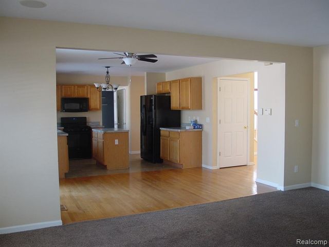 4446 Sherwood Circle, Canton, MI 48188