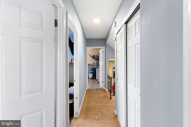 208 SUSSEX DR, Lindenwold, NJ 08021