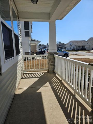 3108 Cheyney Park Drive, Charlotte, NC 28269