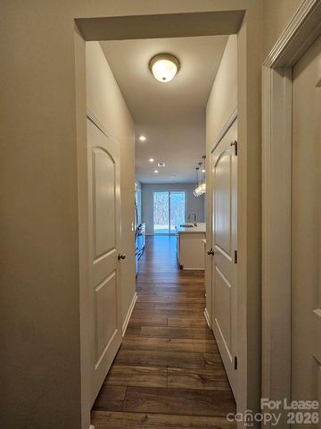 3108 Cheyney Park Drive, Charlotte, NC 28269