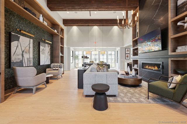 3 Whisper Ridge Way 50, Woodbridge, CT 06525