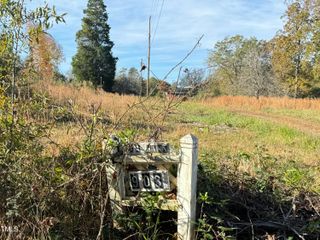 903 Hahn Road, Burlington, NC 27215