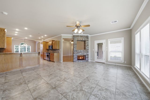 11099 S 55th West West Avenue, Sapulpa, OK 74066