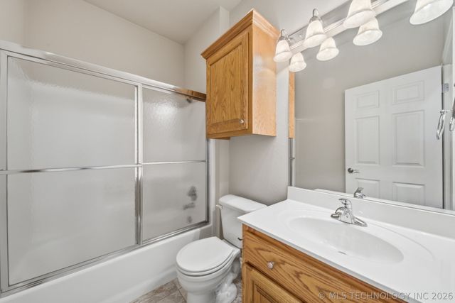 11099 S 55th West West Avenue, Sapulpa, OK 74066