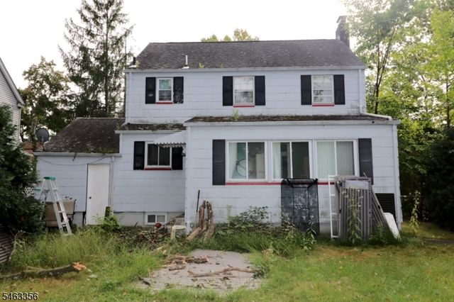 236 Ross Ave, Hackensack City, NJ 07601