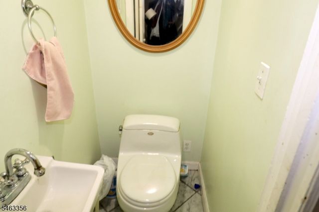 236 Ross Ave, Hackensack City, NJ 07601