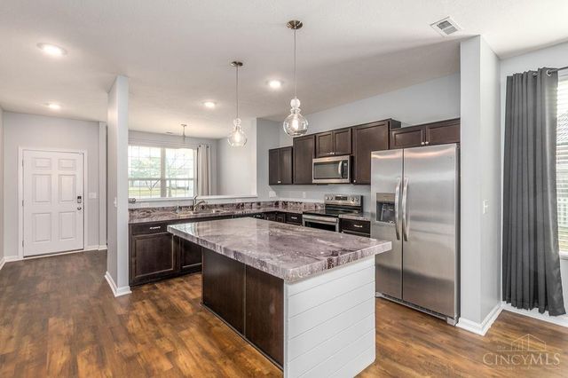 2063 E Seymour Avenue, Cincinnati, OH 45237