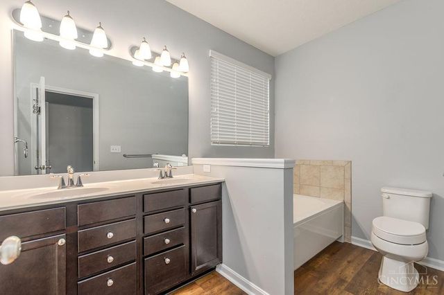 2063 E Seymour Avenue, Cincinnati, OH 45237