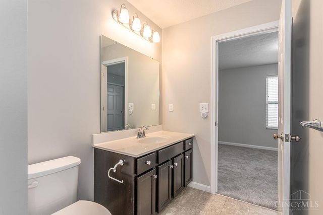 2063 E Seymour Avenue, Cincinnati, OH 45237